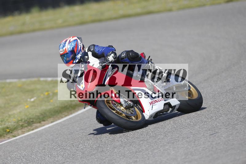 /07 09.04.2026 Cornu Master School ADR/Gruppe rot/7